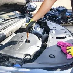 Czy autocasco obejmuje uszkodzenie silnika? Sprawdź ważne informacje