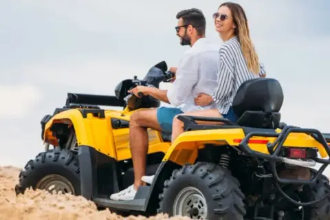 Jakie trzeba mieć prawo jazdy na quada? Oto kluczowe informacje
