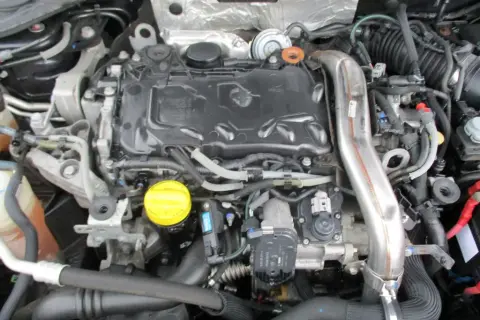 Renault Laguna 3 jaki silnik wybrać? Porównanie, problemy i koszty utrzymania