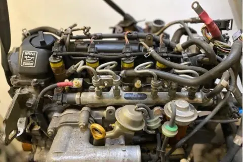 Mini One 1.4 benzyna – co warto wiedzieć o tym silniku i jego wadach?