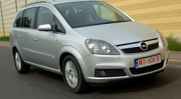 Opel Zafira B jaki silnik wybrać? Sprawdź najważniejsze informacje