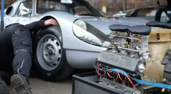 Mechanik w Lublinie – kiedy zwykła usterka przeradza się w poważną awarię silnika?