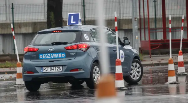 Ile trwa egzamin praktyczny na prawo jazdy? Sprawdź, co musisz wiedzieć