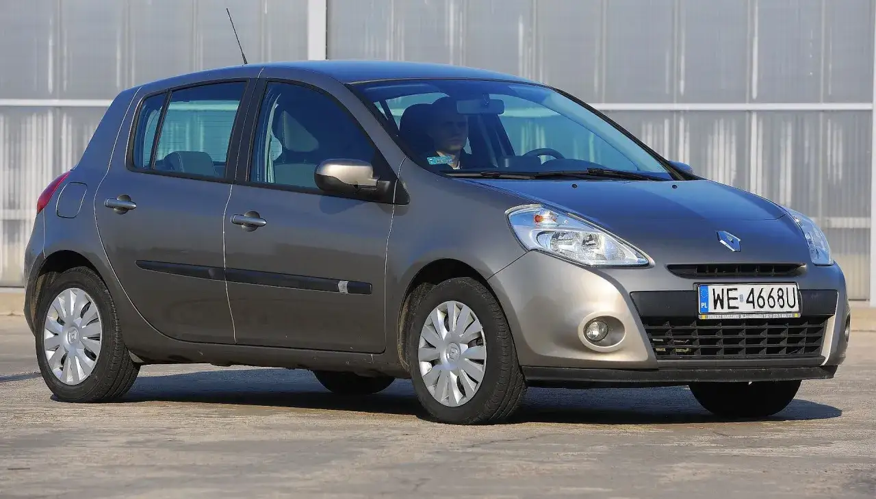 Zdjęcie Renault Clio 3 jaki silnik wybrać, aby uniknąć awarii i oszczędzać paliwo