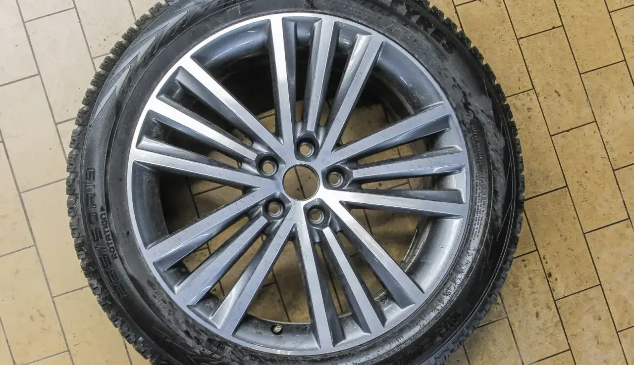 Zdjęcie Jakie felgi do VW Caddy: idealne rozmiary i materiały dla Twojego auta